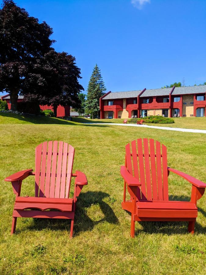 Cedar Hill Lodge Saint Ignace Dış mekan fotoğraf